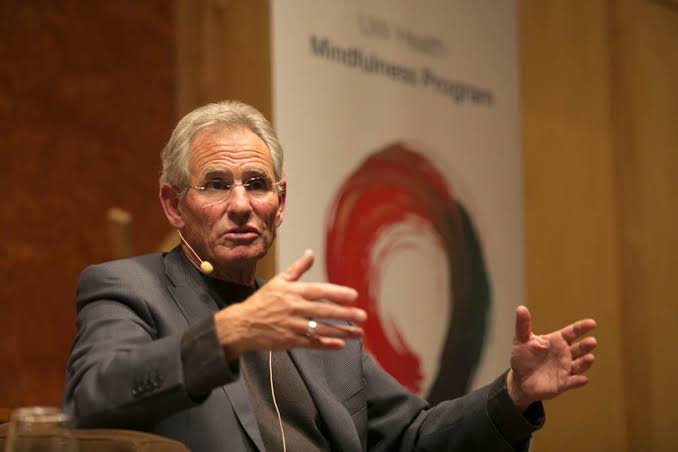 Aonde Quer Que Você Vá, É Você Que Está Lá (Wherever You Go, There You Are: Mindfulness Meditation in Everyday Life) — Jon Kabat-Zinn
