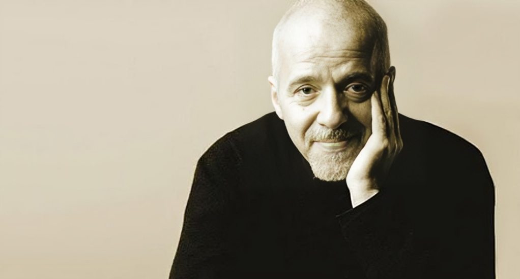 Paulo Coelho autor crecimento pessoal