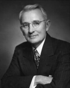dale carnegie Como Fazer Amigos e Influenciar Pessoas